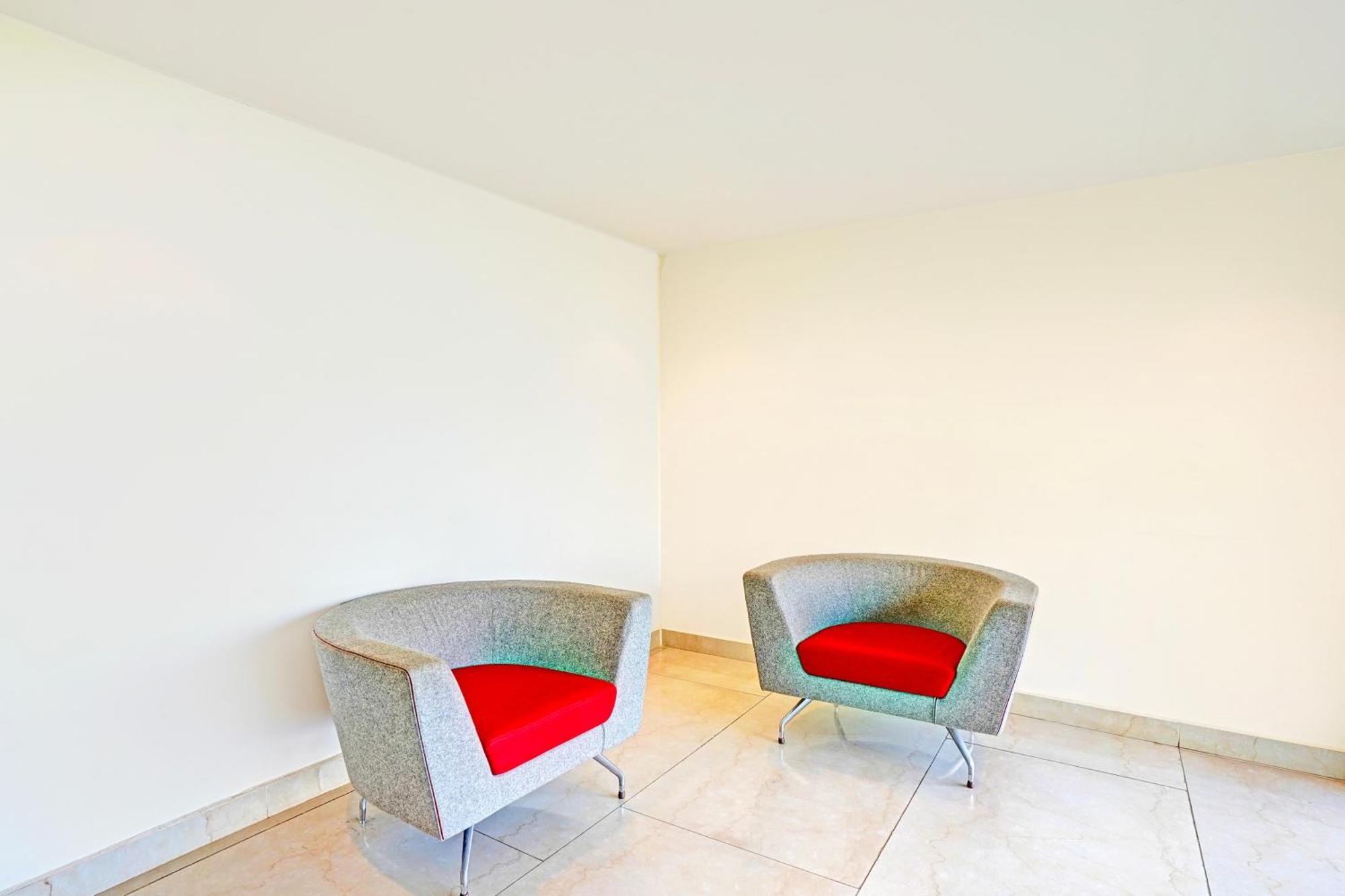 Super Townhouse Oak Electronic City Formerly Hotel Trubell Kammasandra المظهر الخارجي الصورة