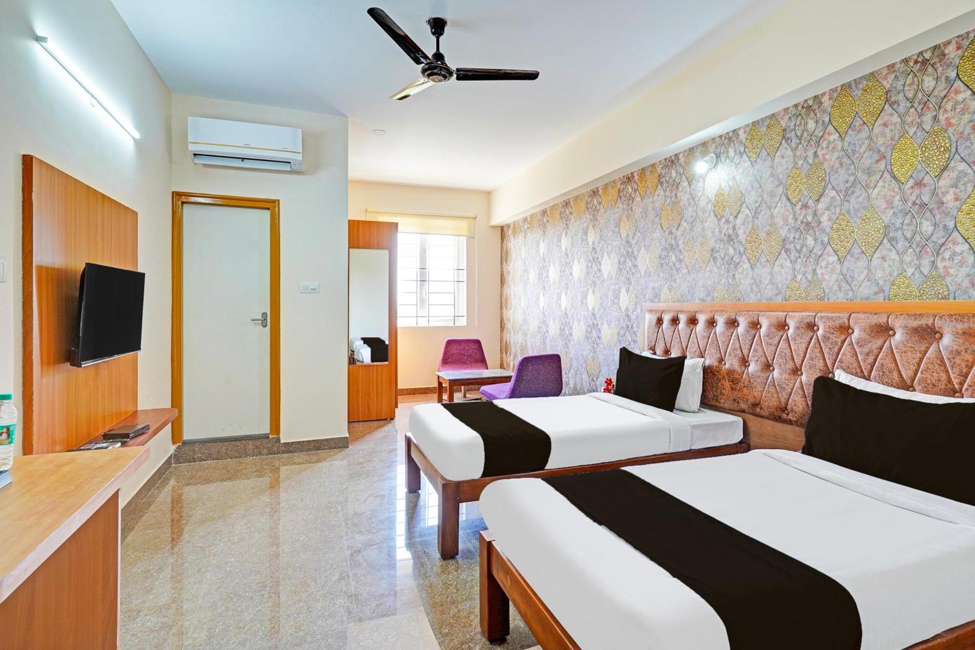 Super Townhouse Oak Electronic City Formerly Hotel Trubell Kammasandra المظهر الخارجي الصورة